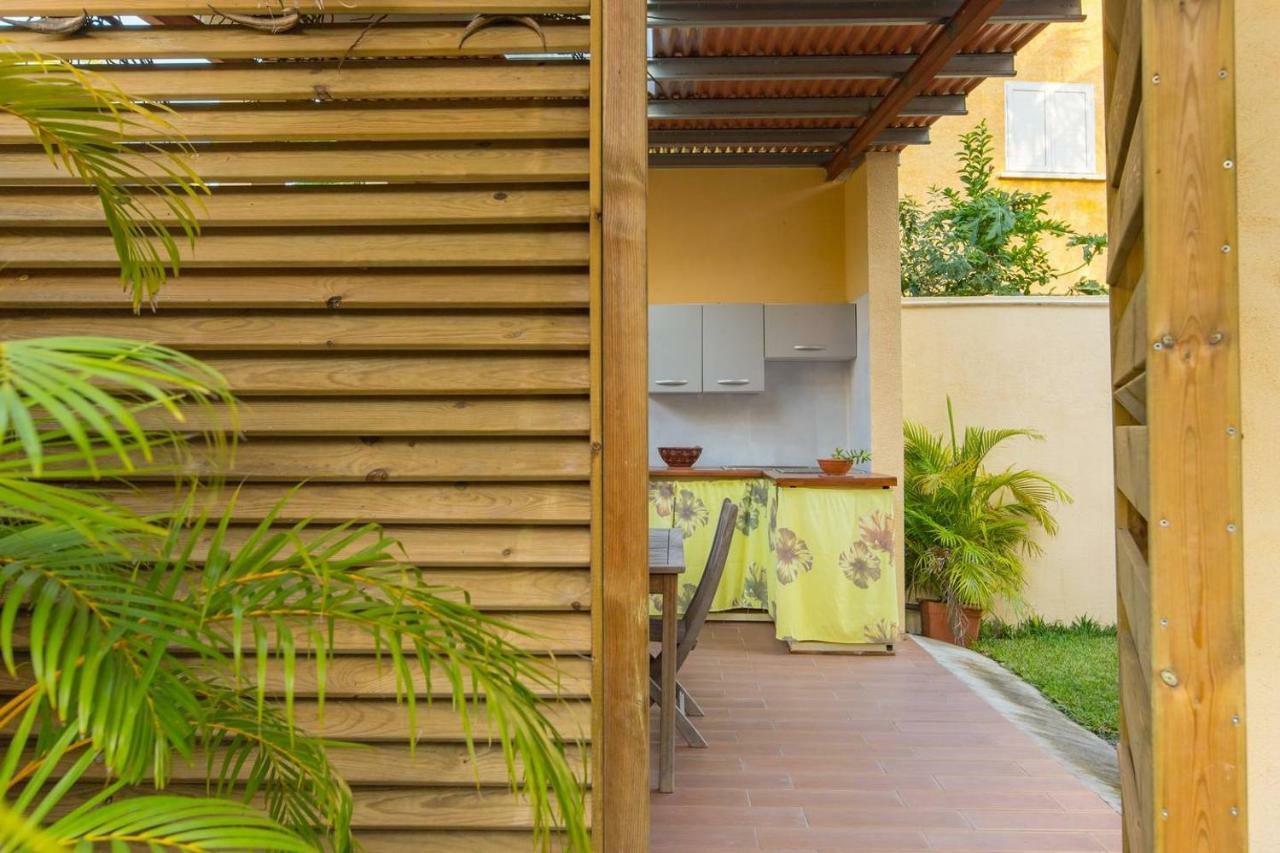 La Kaz à l'Étang - Votre Location de Vacances à l'Île de La Réunion Saint-Louis Esterno foto